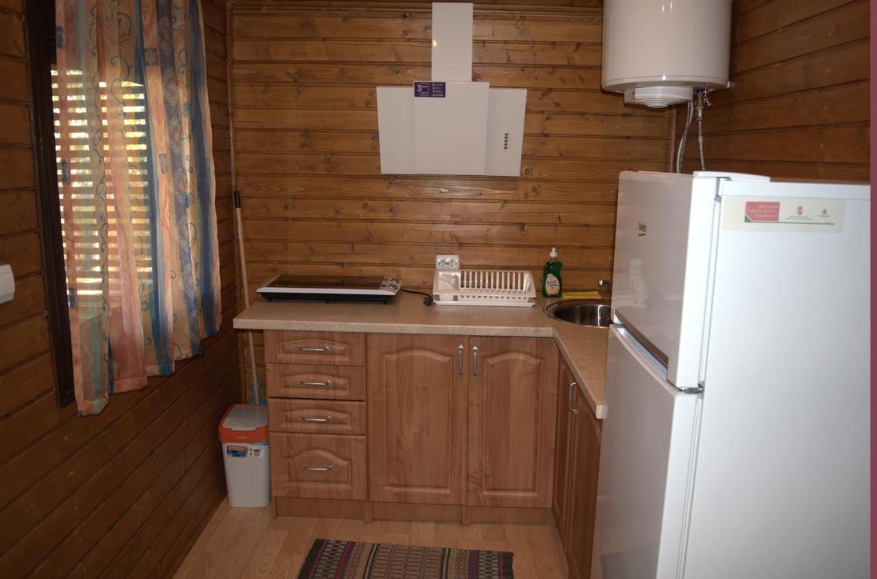 Котеджі Арлен Dyyda Exterior photo
